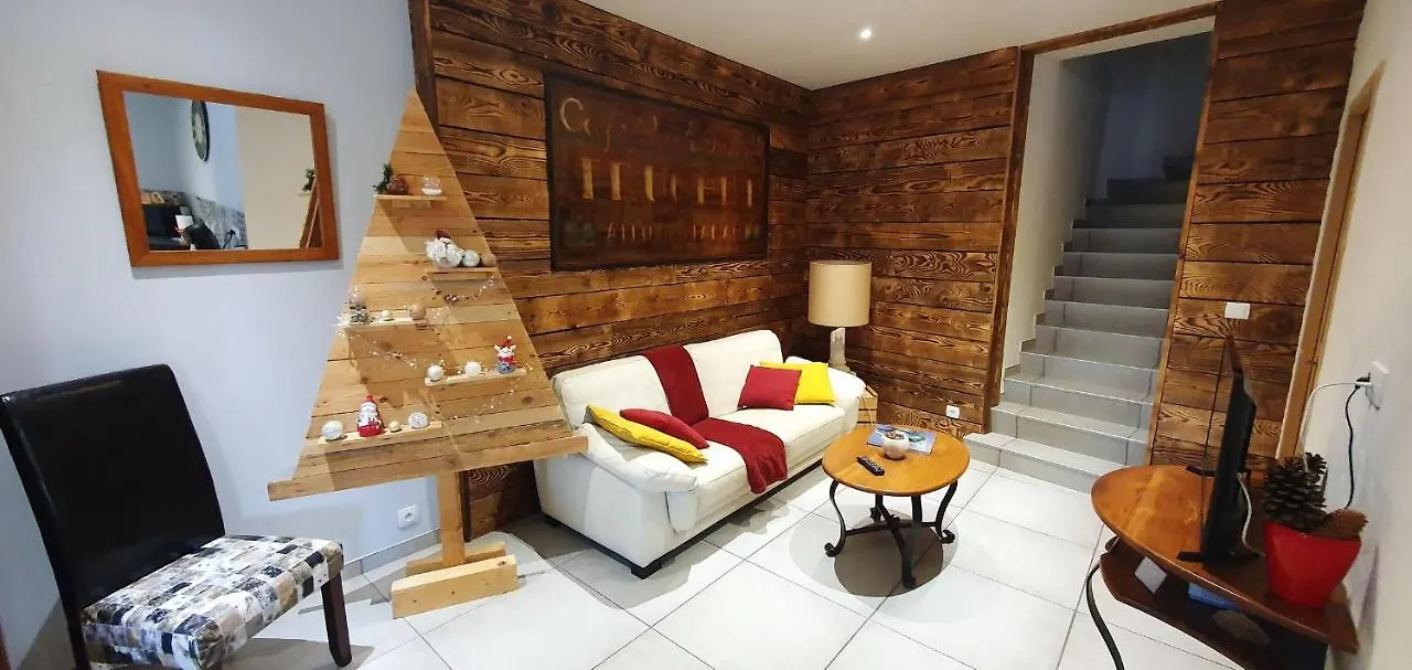 Holiday home Gite Du Cafe Truchet Saint-Pancrace  France