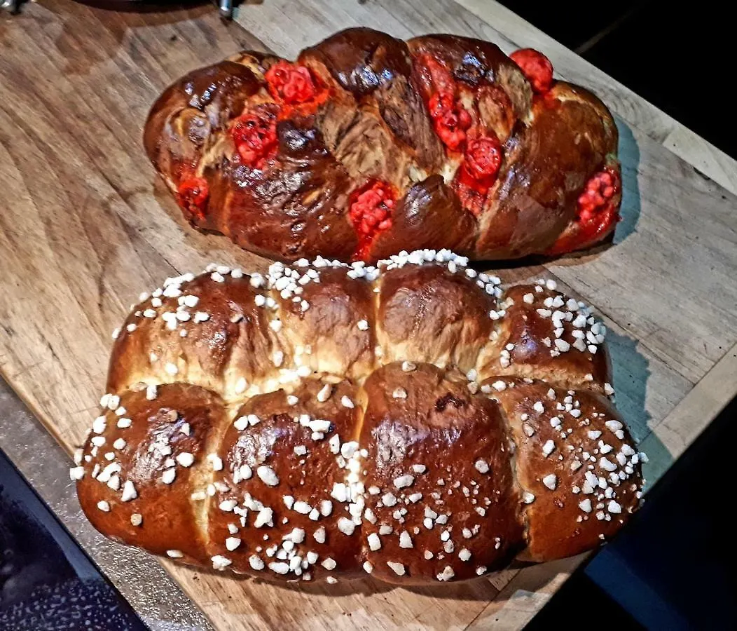 Gite Du Cafe Truchet Saint-Pancrace